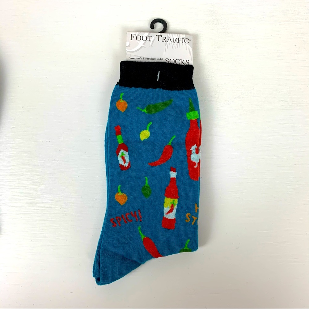 NEW w/ tags Hot Sauce Chili Pepper Spicy Socks
